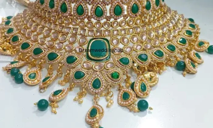 VIHAN SHERWANI  JEWELLERY